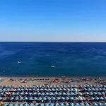 Lido Apartahotel