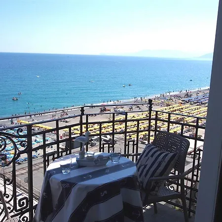 Lido 4* Finale Ligure