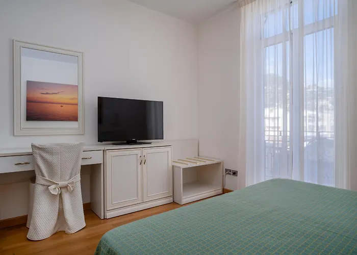 Lido Aparthotel