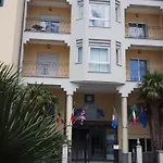 Aparthotel Lido Finale Ligure