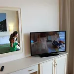 Lido Aparthotel 4*