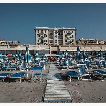 Lido Финале Лигуре