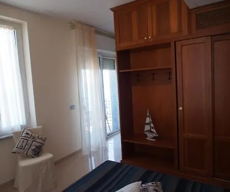 Lido 4*