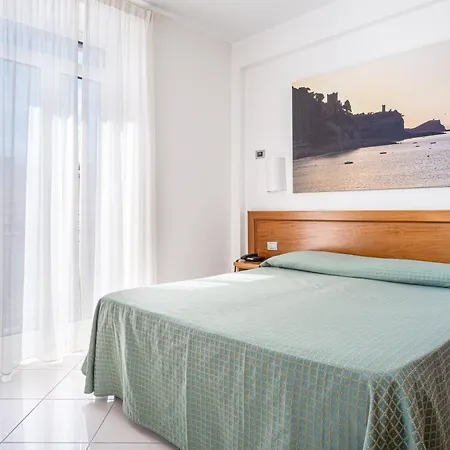 Lido Aparthotel Finale Ligure