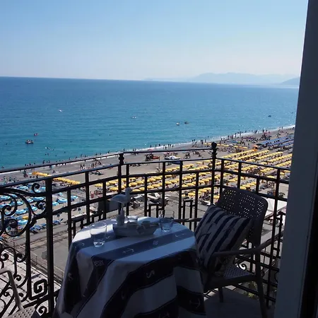 Lido 4* Финале Лигуре