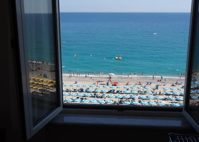 Lido 4* Finale Ligure