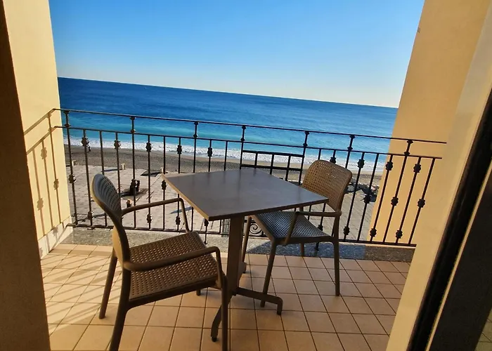Aparthotel Lido Finale Ligure