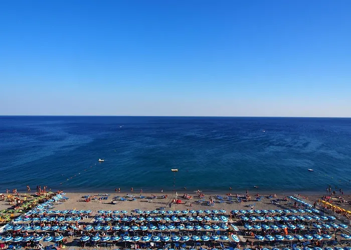 Lido 4* Finale Ligure